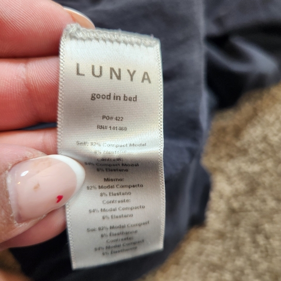 Lunya Cool Paneled Short Sleeve Dress Size Large - Picture 5 of 9